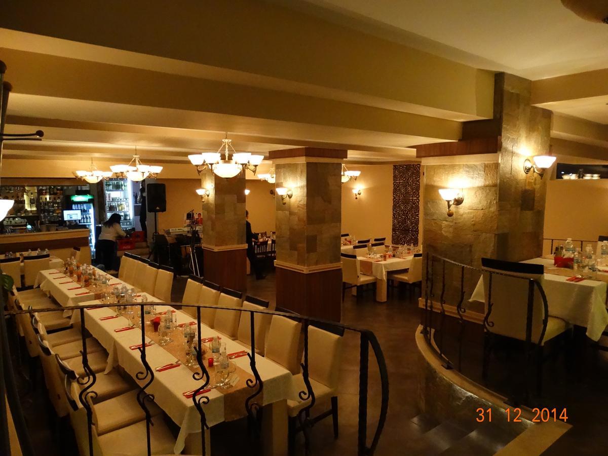 Hotel Mimoza Razgrad Exterior photo